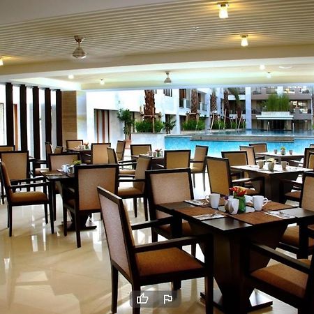 Stylish 2 Bedroom Penthouse Apt, Newly Refreshed, 50 Mbps, Pool, Gym, Resto 꾸따 외부 사진